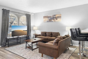 Spacious 3BR2BA next to UT 9878
